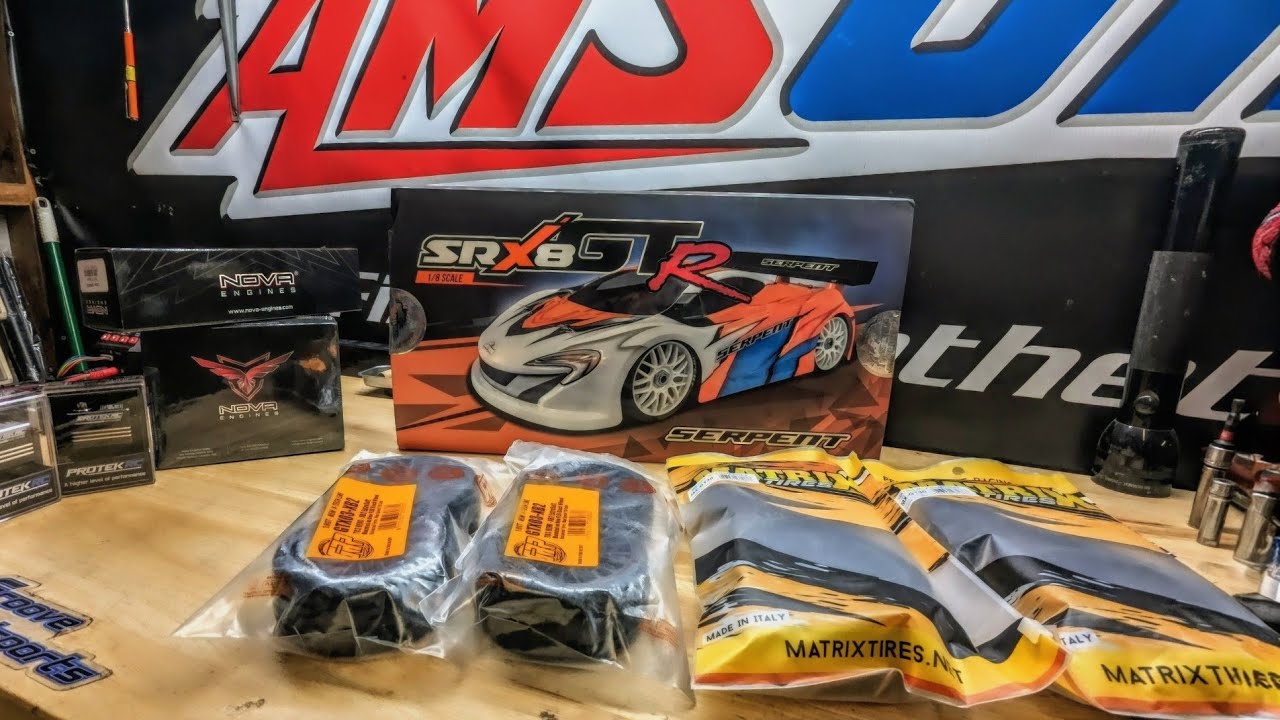 SERPENT SRX8GTR 2025 ON ROAD PRO RACE KIT
