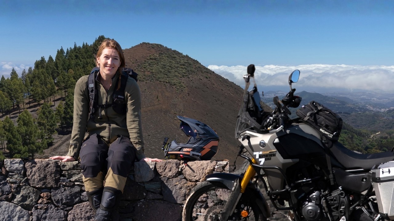 Crossing Gran Canaria on a Ténéré 700: From Desert Sands to Lush Pine Forests [E3-S11]
