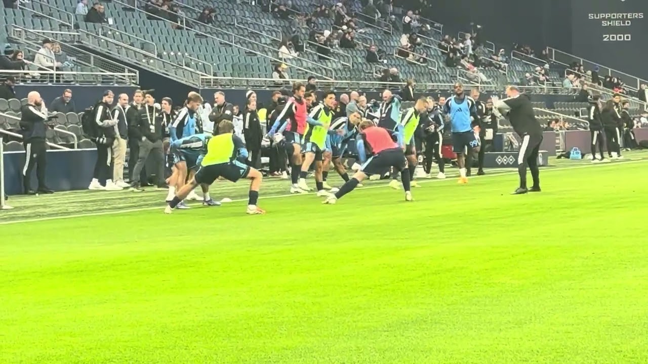 26 Sporting Warm up vs Columbus Crew