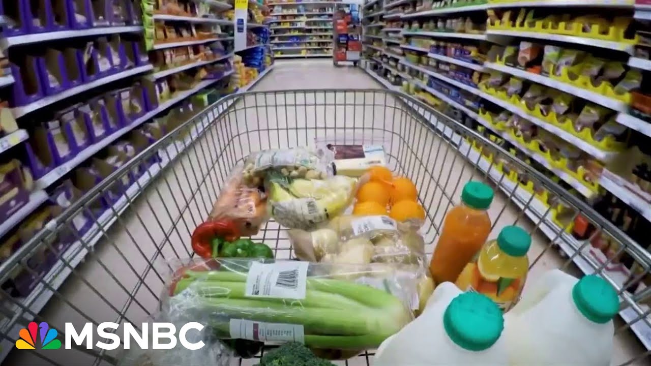 Trump's USDA bars grocery stores from offering discount for SNAP recipients
