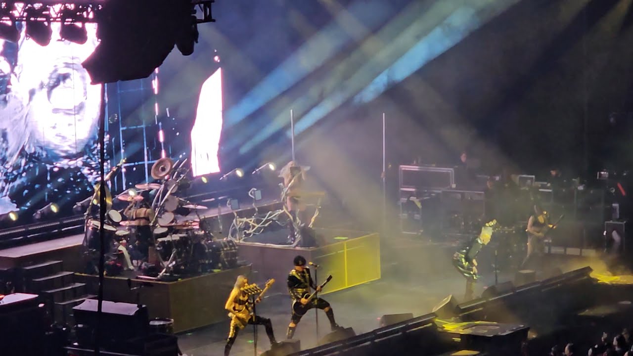 LINDEMANN - Allesfresser LIVE BUDAPEST