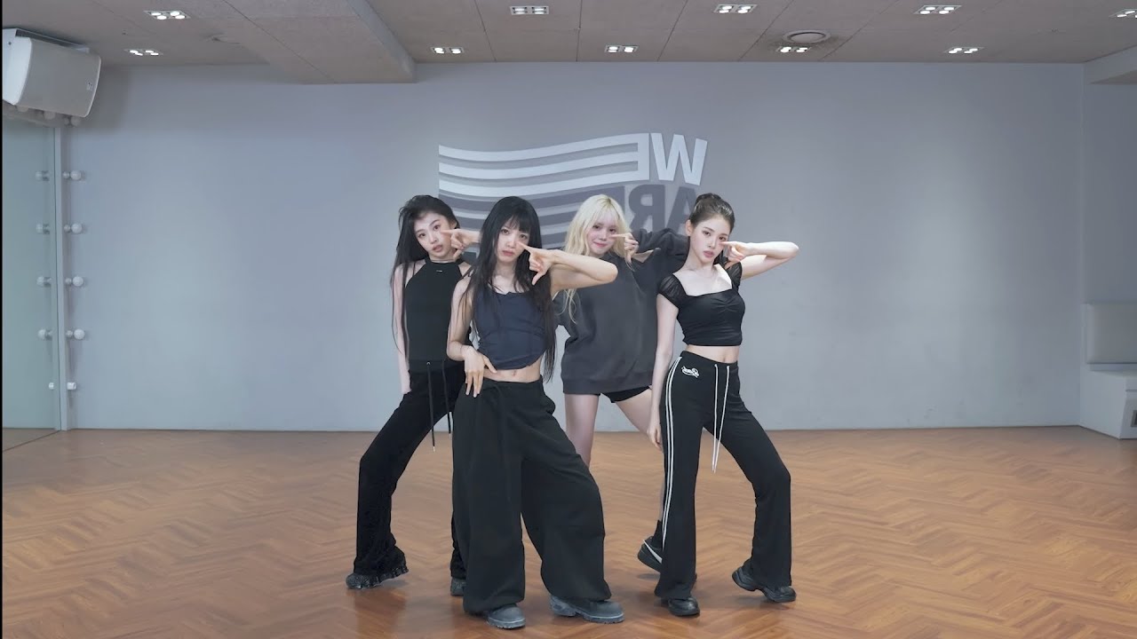 Baby DONT Cry - 'F Girl'|Dance Practice Mirror