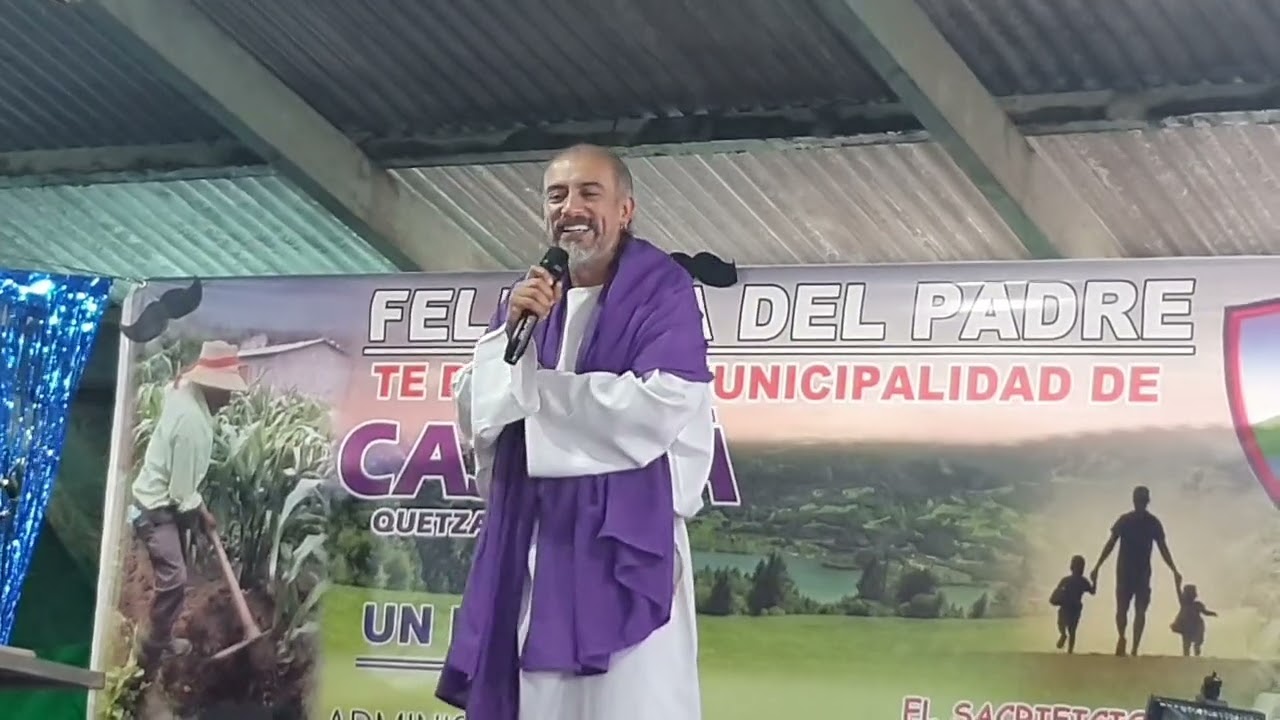 El #Rey Feo Jesucristo  #Super Estrella en Cajola  En actividad de celebracion del #dia del padre, o
