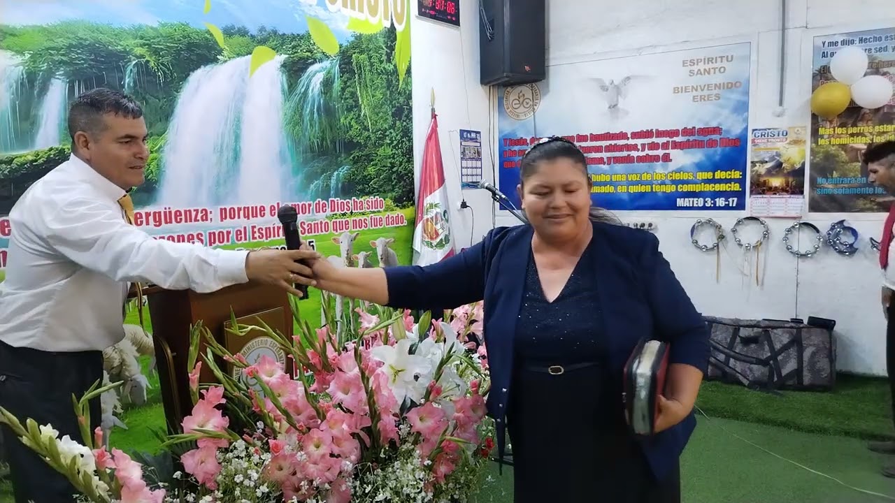 Tema:consecuencias de no servir a Dios con gozo y alegría... 