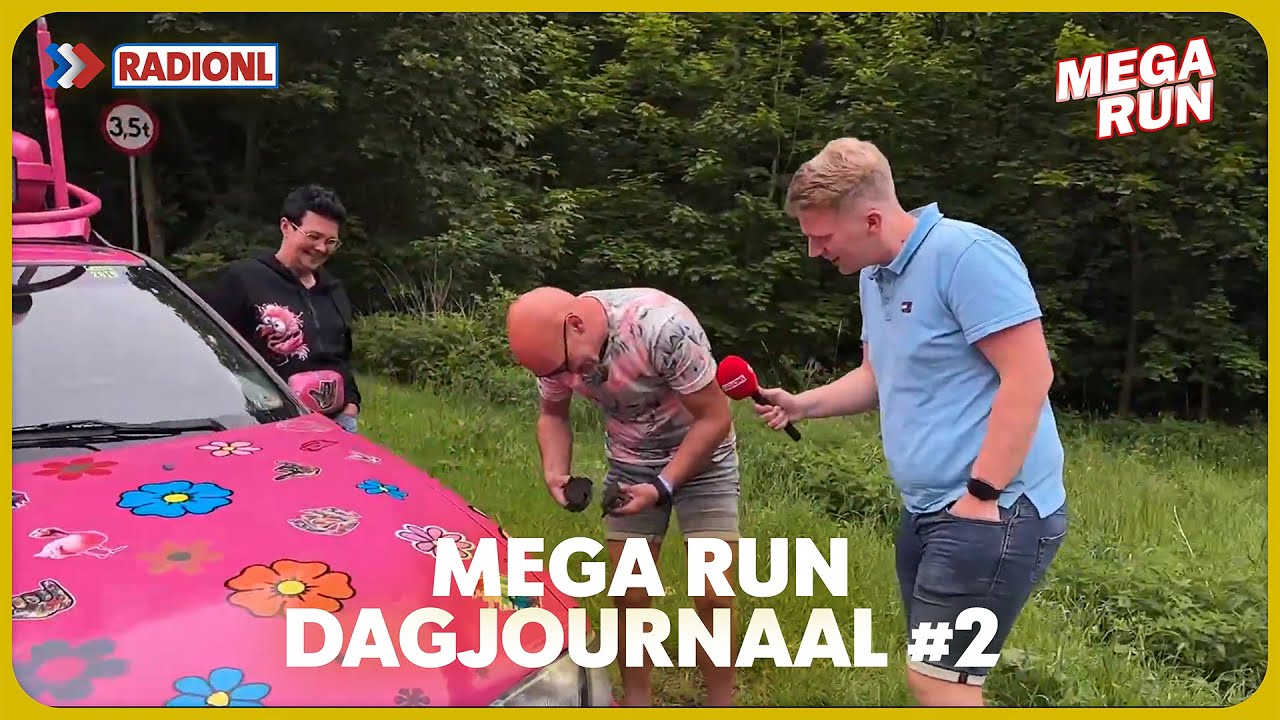 Er worden weer volop stickers geplakt! - MEGARUN 2024 DAGJOURNAAL 2