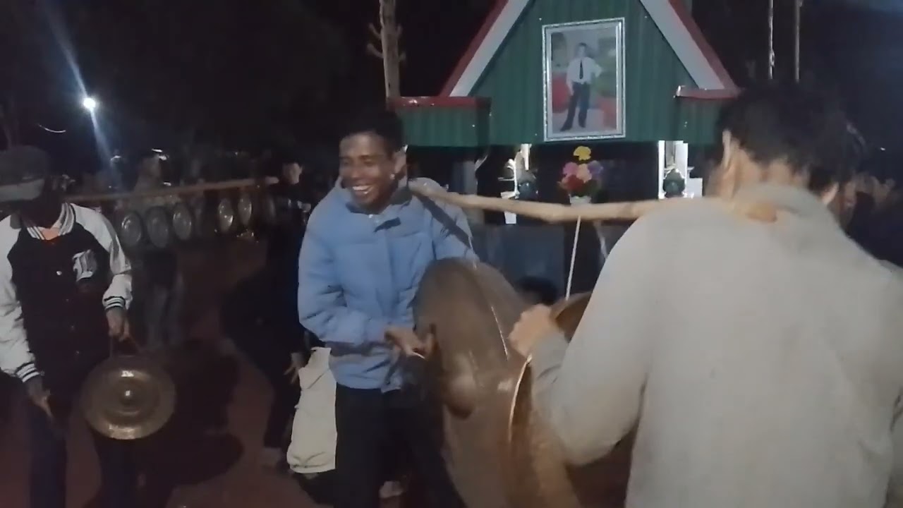 Bỏ thi mơn tổ Đăk hmok xã Kon chiêng 
