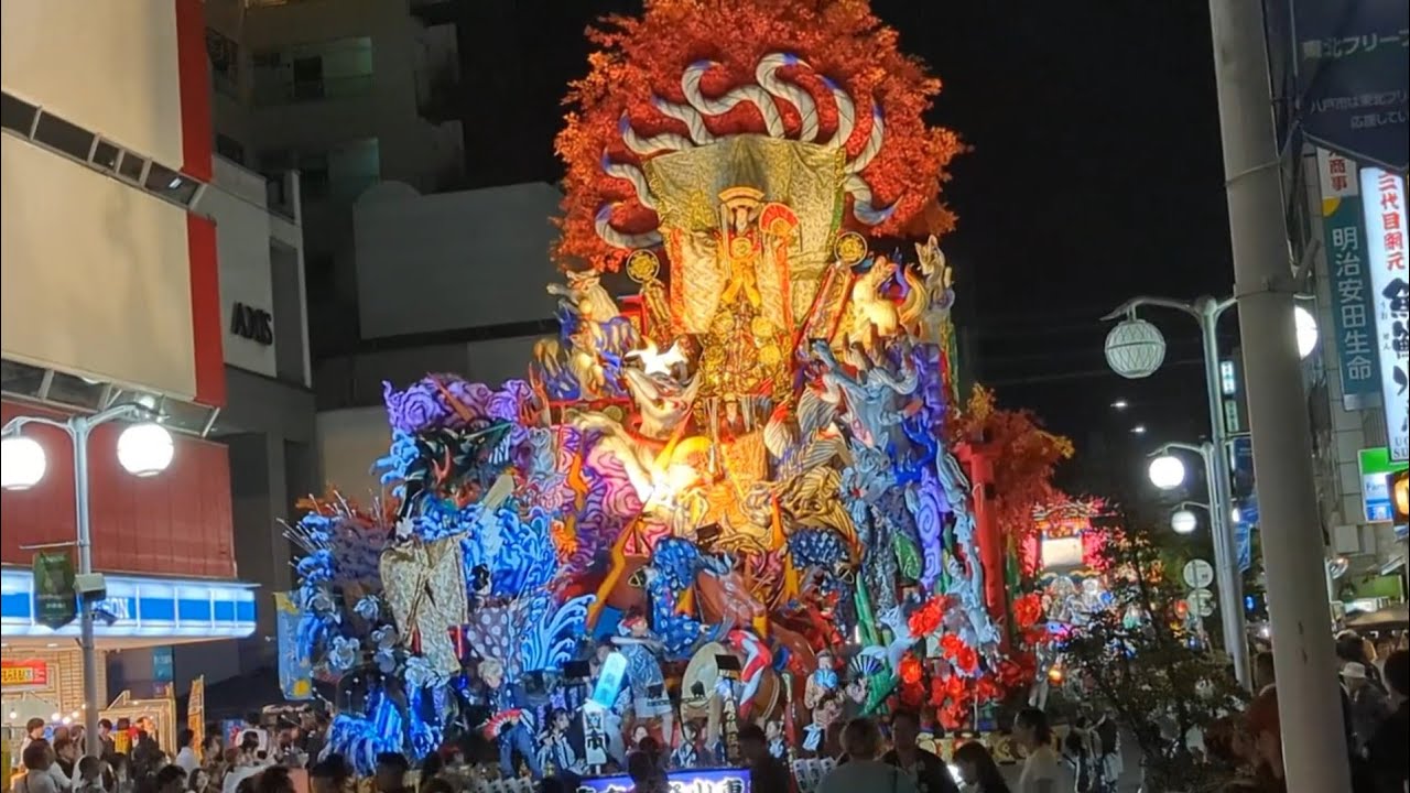 ＃八戸三社大祭2023中日夜間運行 中心街通り 高画質1080p(🎧重低音) 動画の2台目から看板じゃないところに移動します