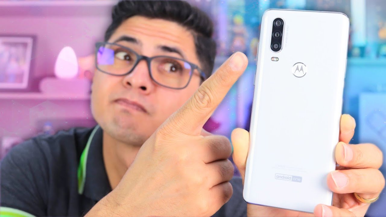 MOTOROLA ONE ACTION - Realmente uma câmera de ação? Unboxing e Impressões