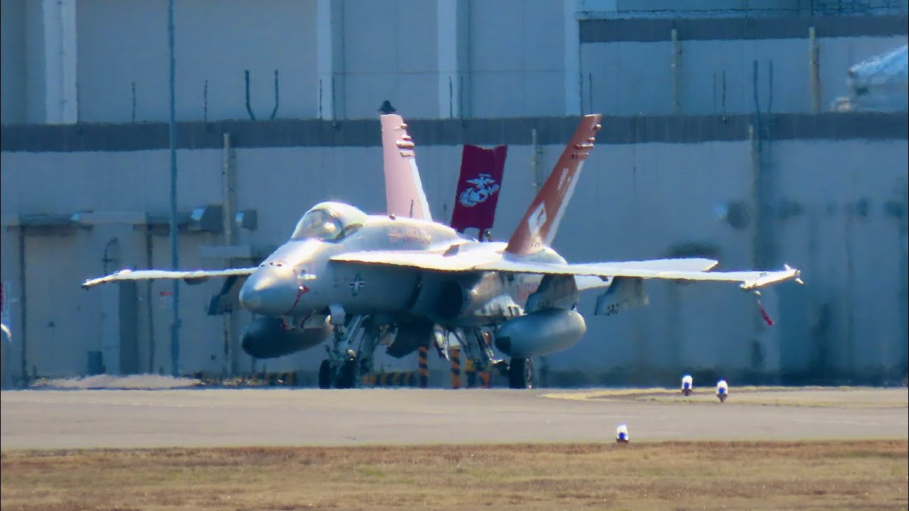 【基地散歩】2026年3月5日　岩国基地　レッドデビルス続々登場！激レア！ホーカーハンター飛来！