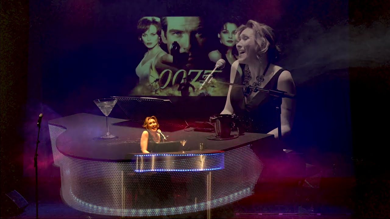 GOLDENEYE  Meike Garden - LadyBOND live