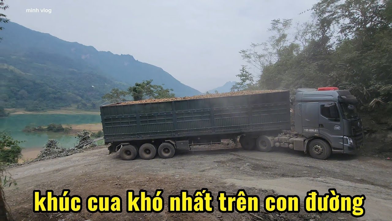 Kinh nghiệm của những bác tài lái xe đầu kéo trên những con đường vùng cao