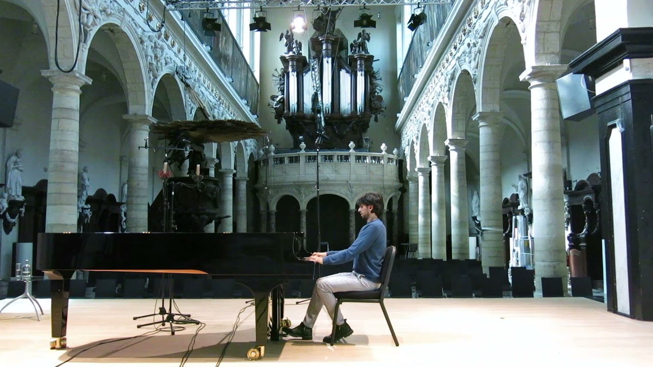 ‘SEFARAD AL PIANO'. Reinventing the songs of Jewish-Spanish heritage. Toni Costa, piano solo