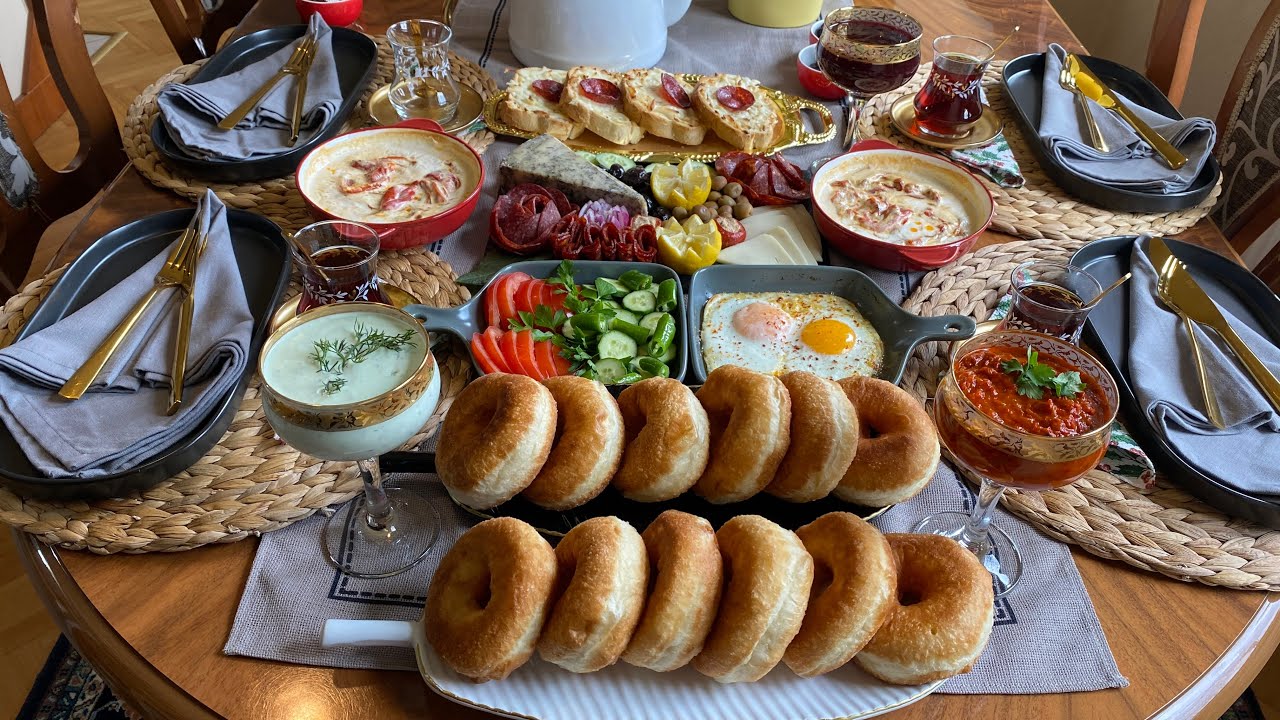 Mengjesi i bukur me receta  te  thjeshta !