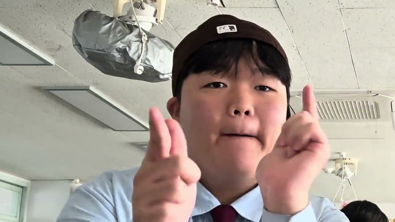 코르티스 쳐봤습니다.