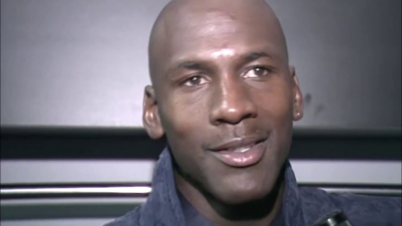 Ron Futrell Interviews Michael Jordan Oct 1990, Ric Flair and MJ meet