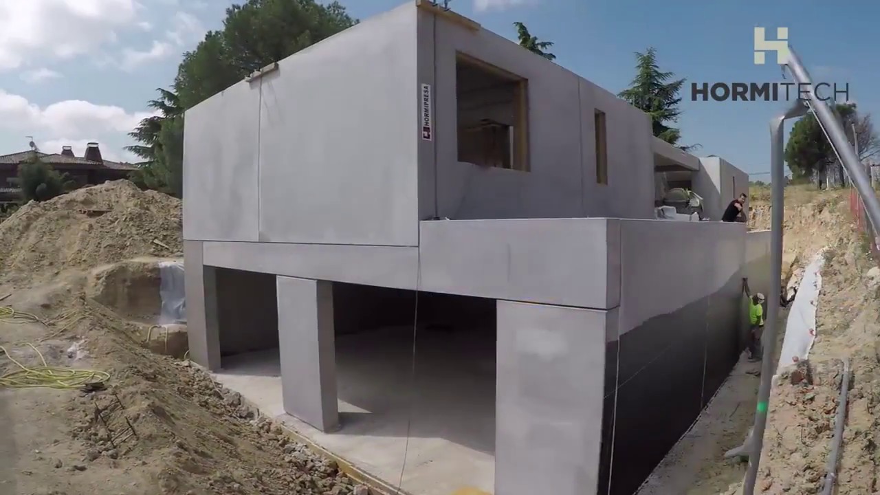 Casa modular de hormigón construida por Hormitech en Las Rozas (Madrid)