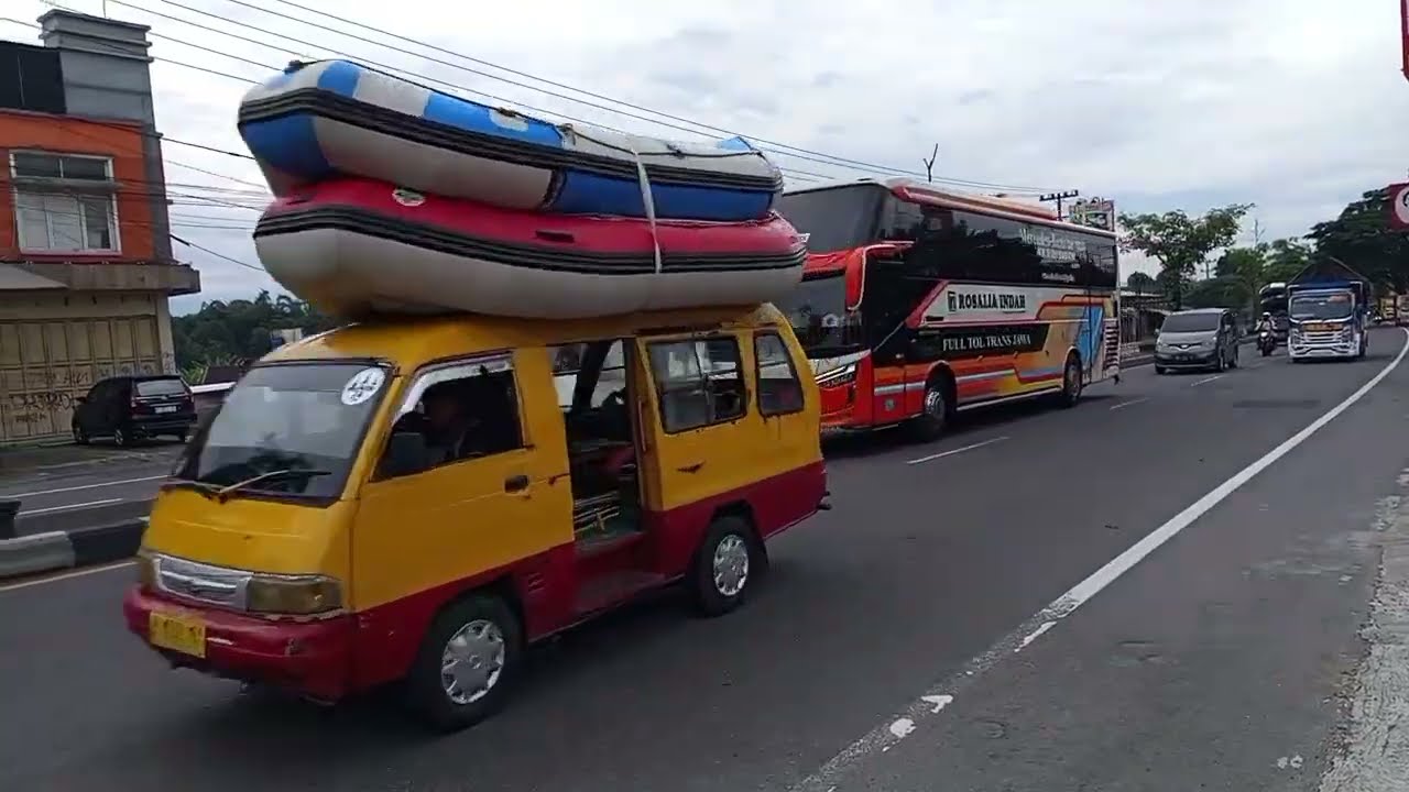 VLOGS❗🚍 BUS - MELINTAS JALAN RAYA - ARAH JALUR PANTURA