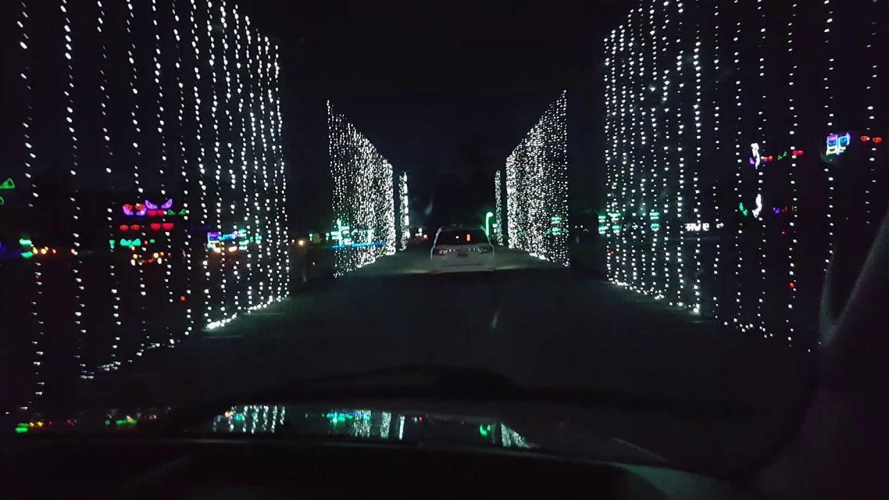 Thriller Nights of Lights - Drive Through Halloween Light Show