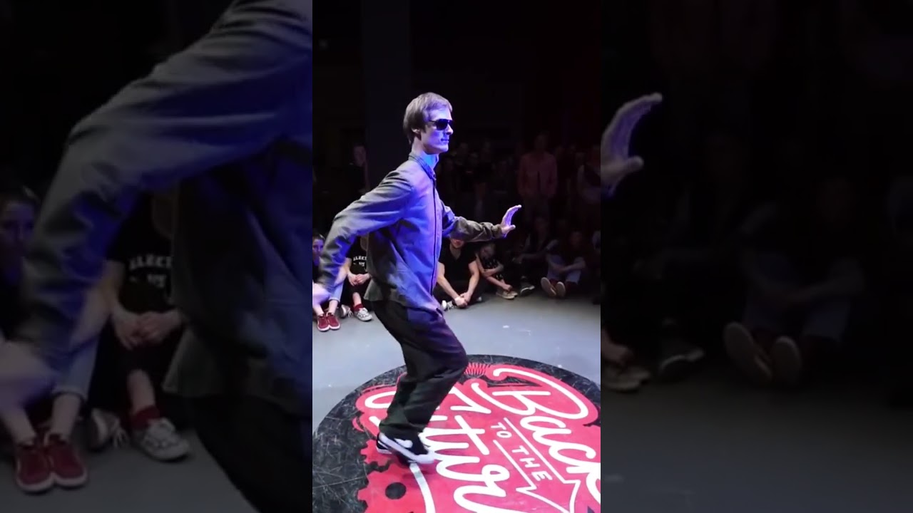 HUMAN OR ROBOT DANCE ? PLASTEED 🕺💯👏❗️#plasteed#shorts