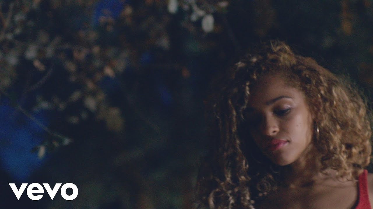 Izzy Bizu - White Tiger (The Heavytrackerz Remix) (Official Video) ft. Kano