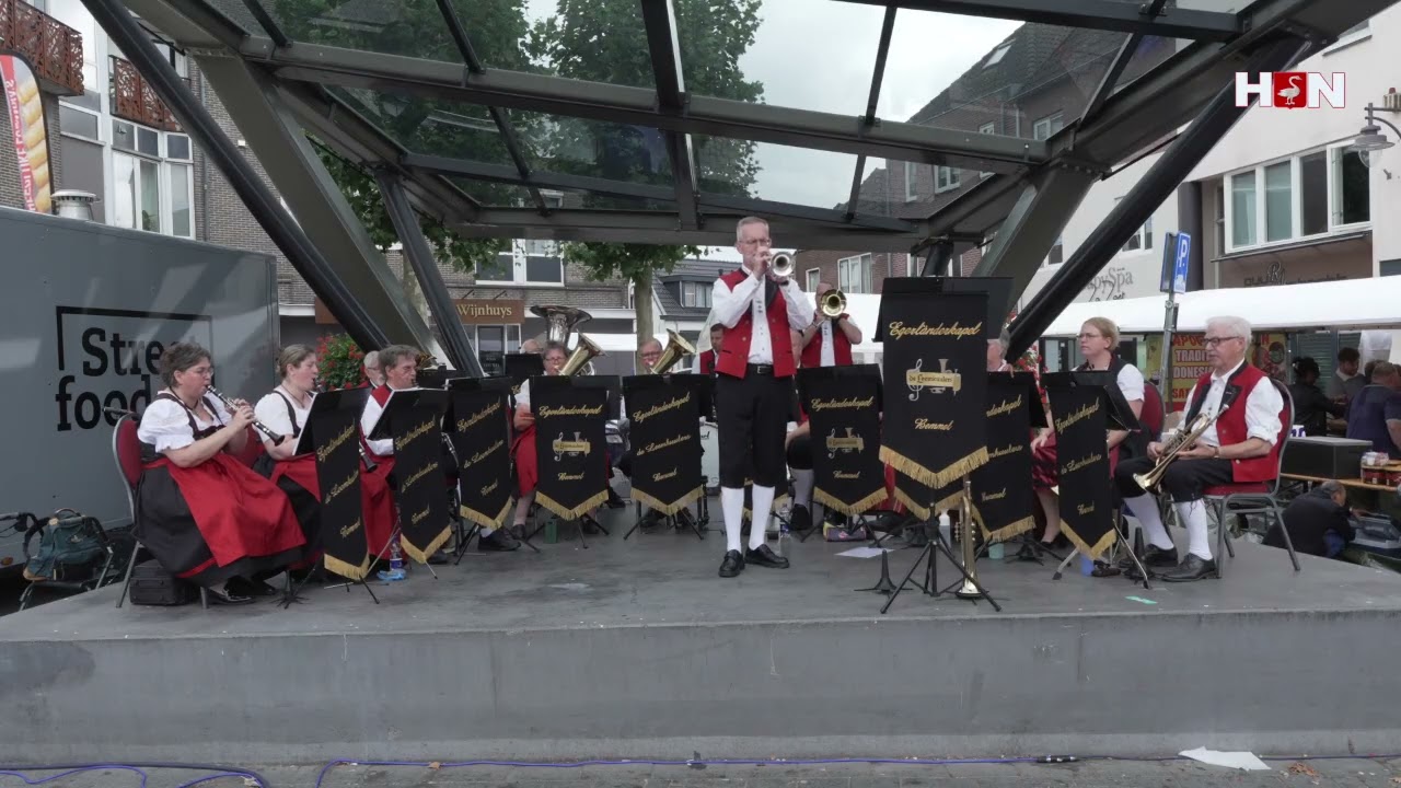 Leemkuulers zorgen voor sfeer in Huissen...
