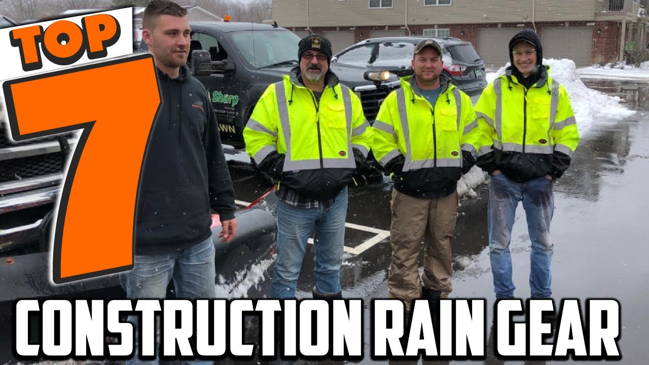 7 Must-Have Rain Gear for Construction Workers