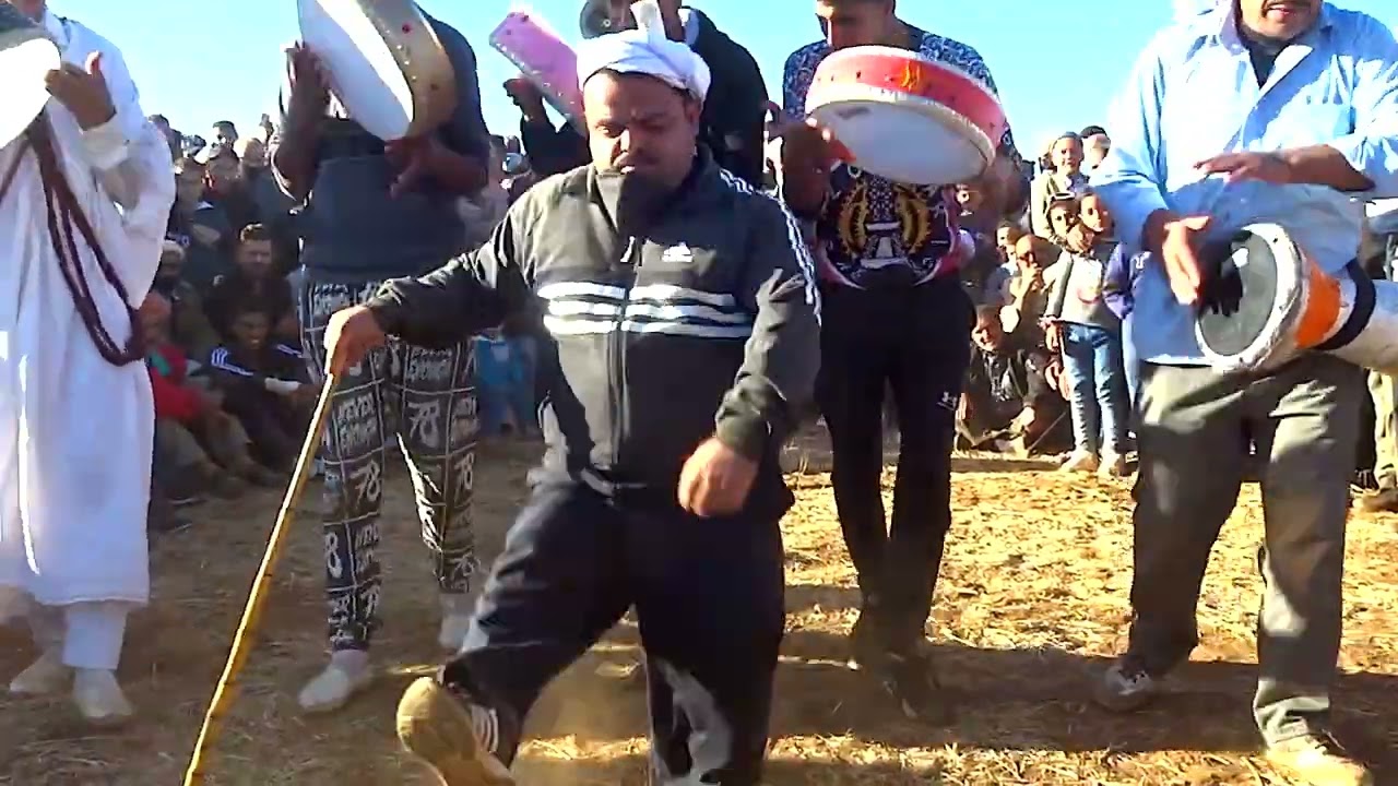 كليب 2 رقص الركادة والعلاوي مع روكي 85