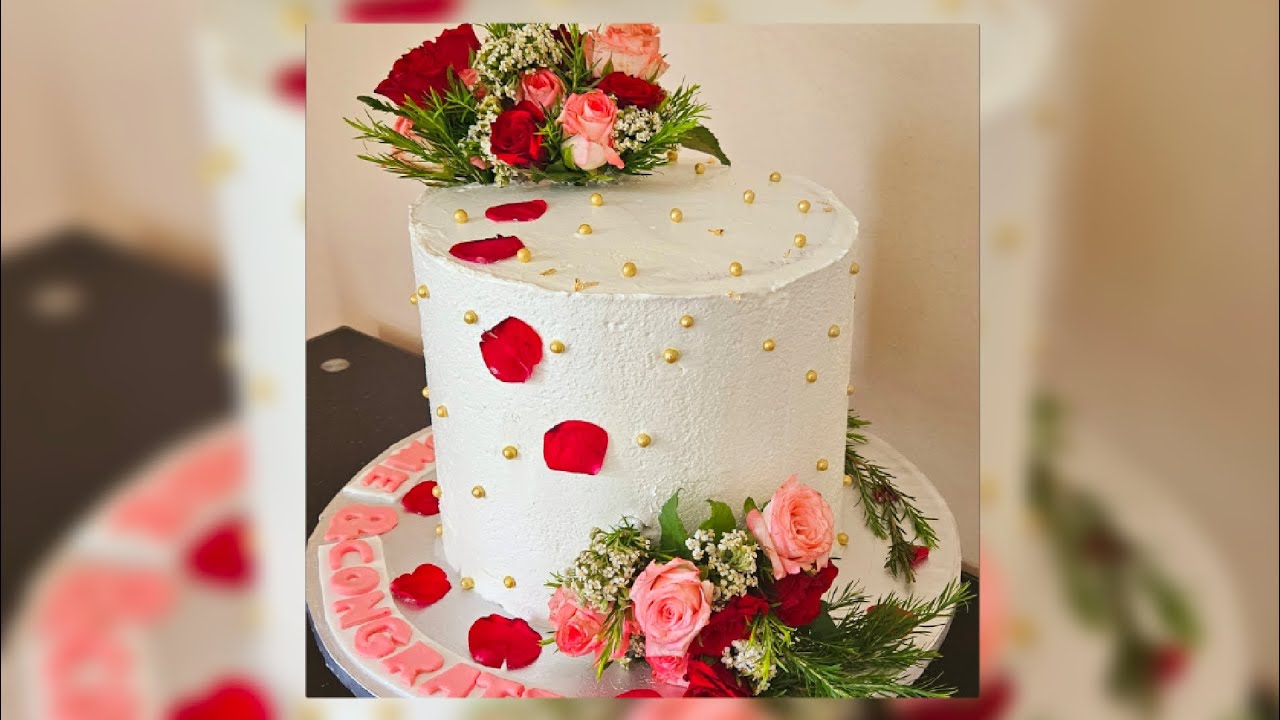 How to Decorate a Cake with Fresh Flowers / Cake Decorating