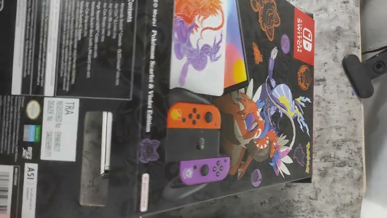 Unboxing Nintendo Switch Edisi Pokemon Scarlet and Violet