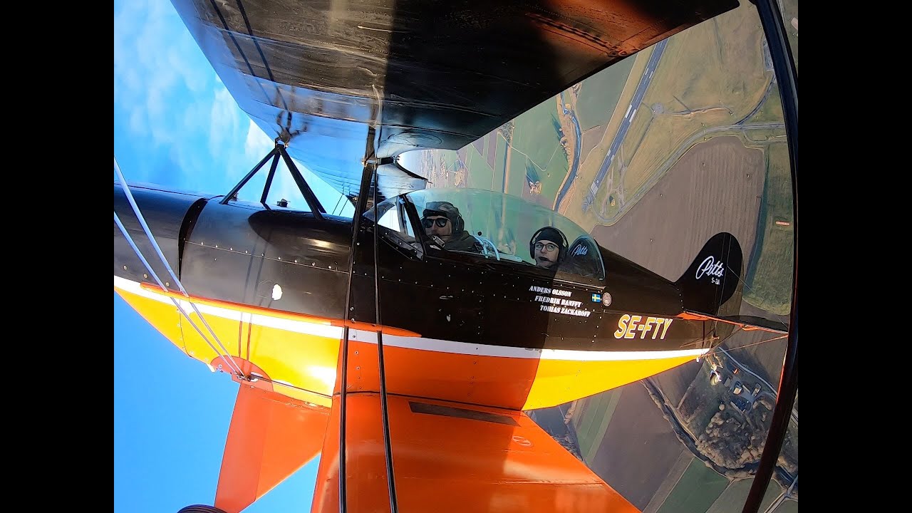 Aerobatics fun with Tobias Zackaroff (@zacke0313) in his iconic Pitts S2A.