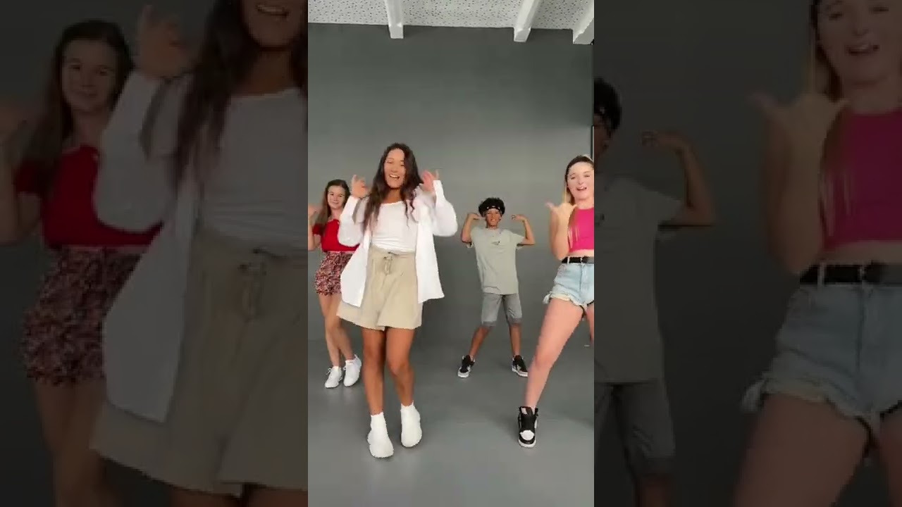 #shorts Summer, dancing and friends is all we need 🌞 #summer22 #youngrepublic