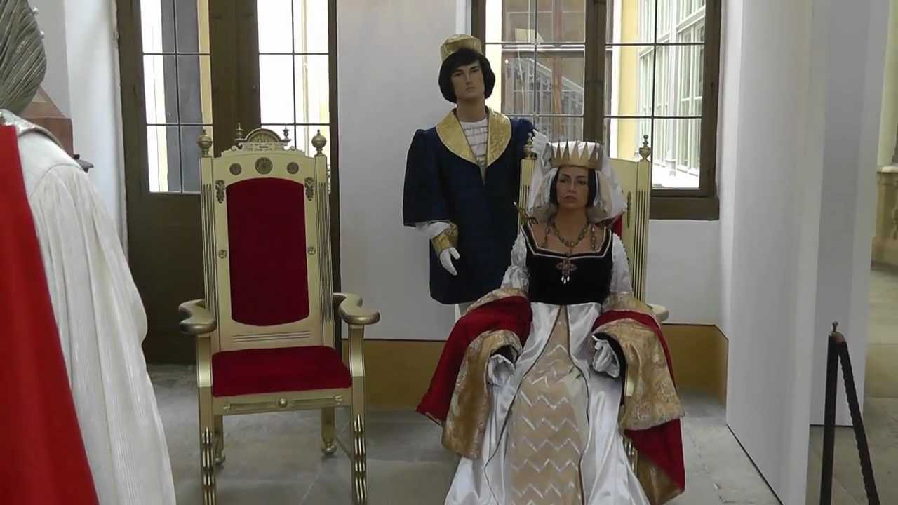 Schloß Moritzburg - 3 Haselnüsse für Aschenbrödel