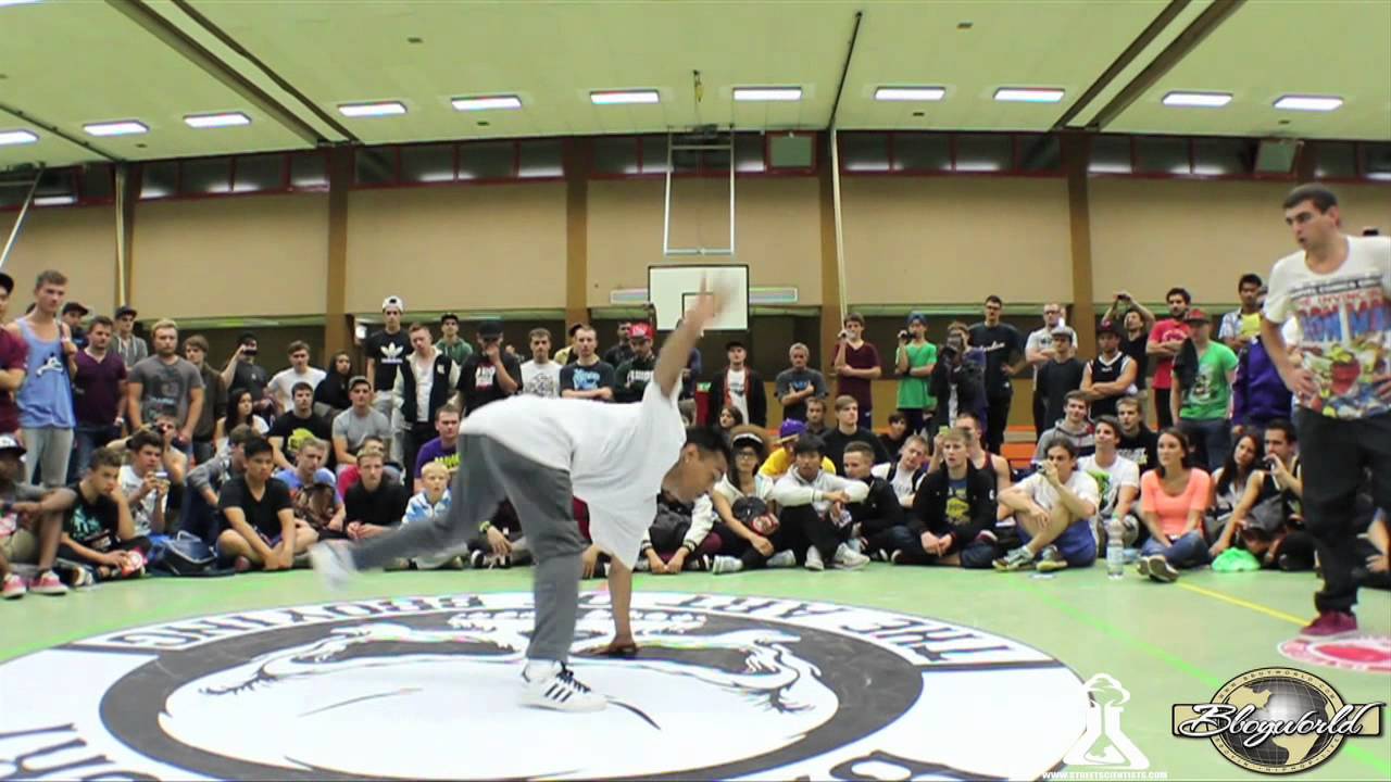 Hill vs Gipsy | BATTLE CRY 2012