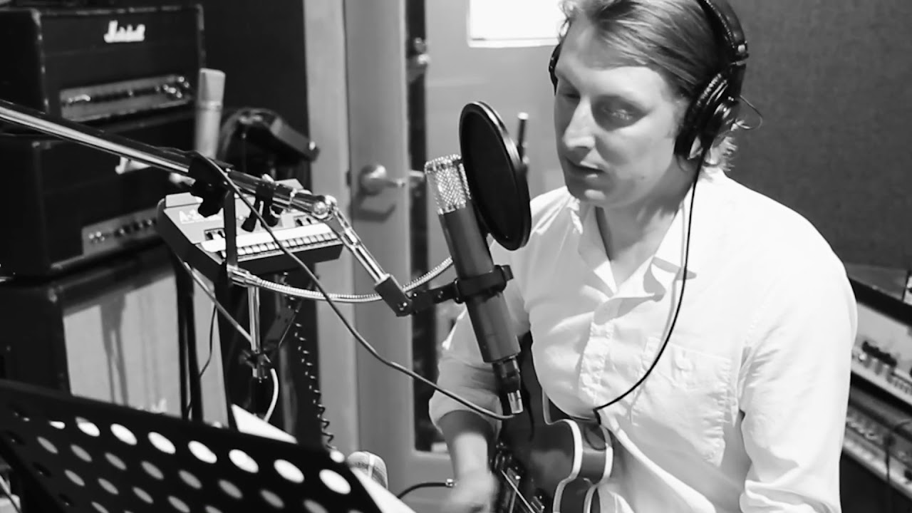 Eric Hutchinson - for the first time (Official Studio Video)