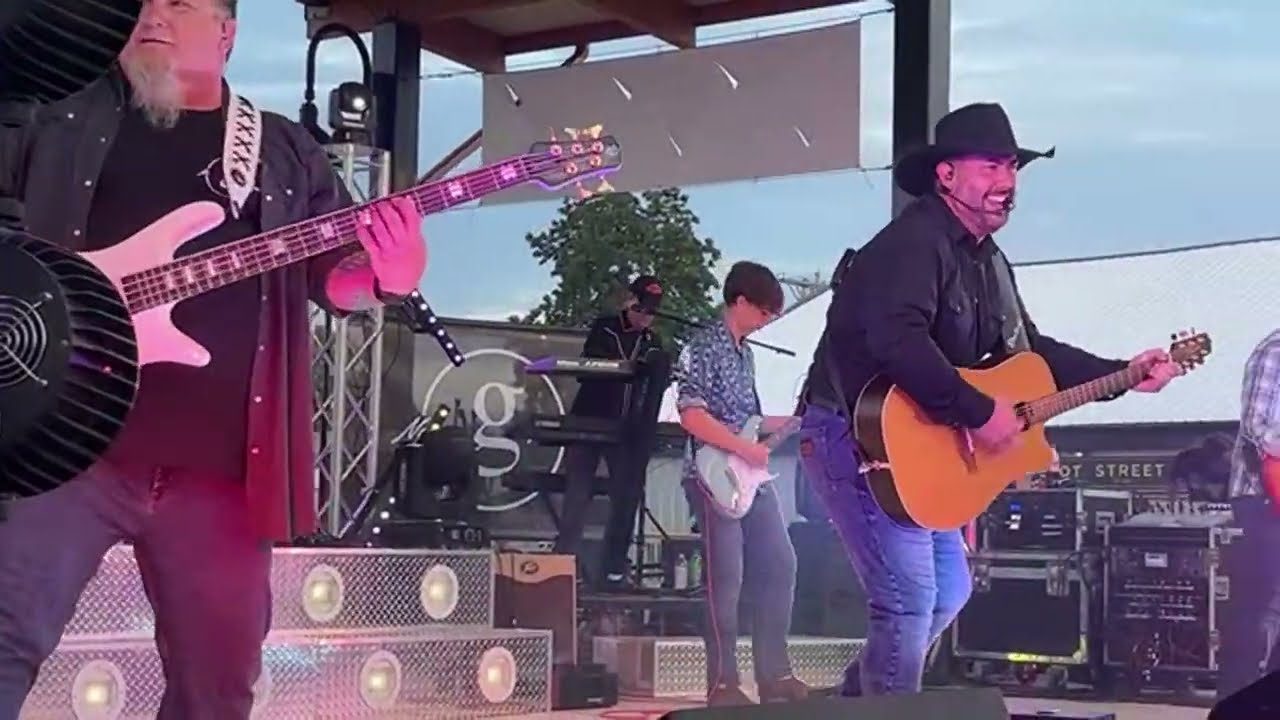 Concert in the park Series: No Fences. Garth Brooks Tribute Band.