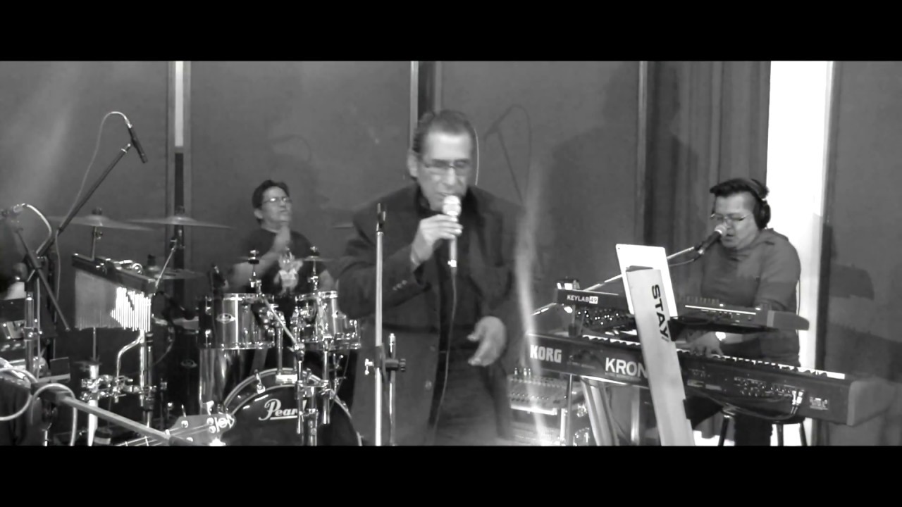 Efrain Los Signos - Lo Nuestro Ya Pasó (Estudio Ver.) 2017