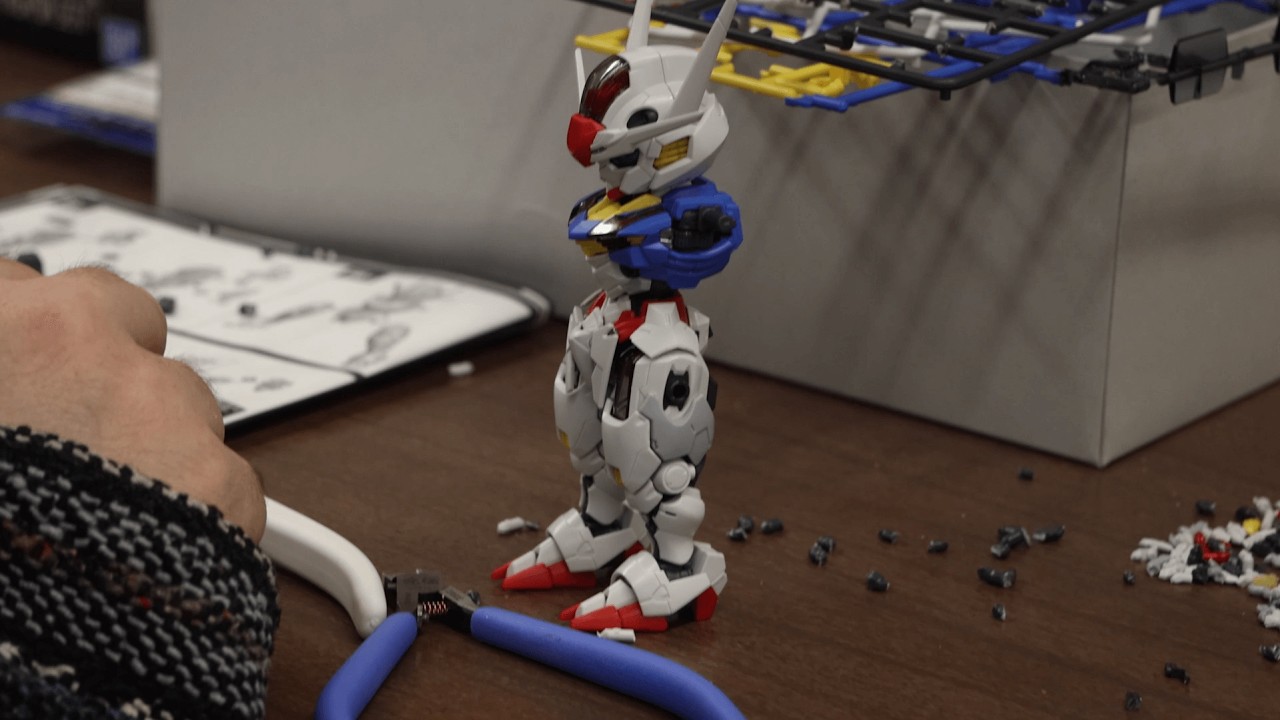 Создание сообщества Gunpla: поза или демонстрация?