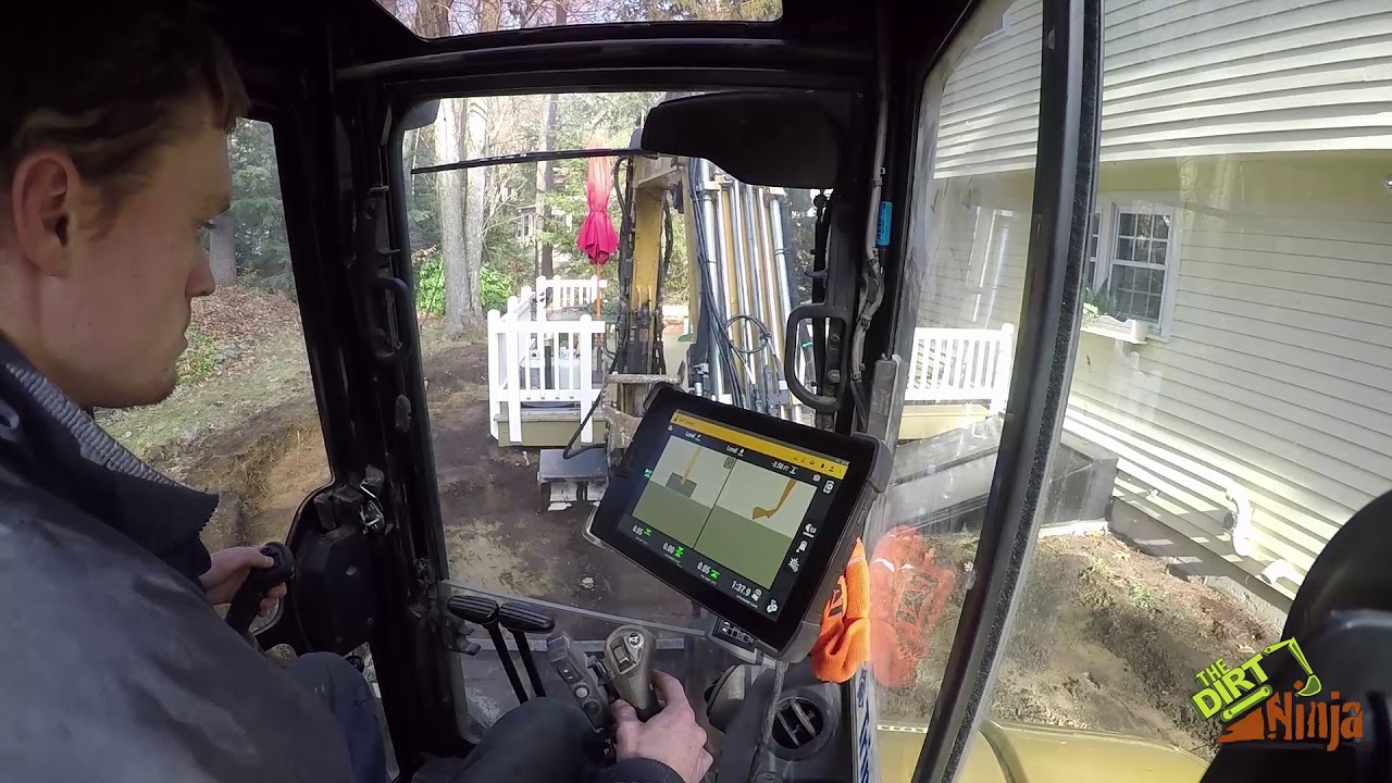 Trimble Earthworks - How To: Grade A level Surface