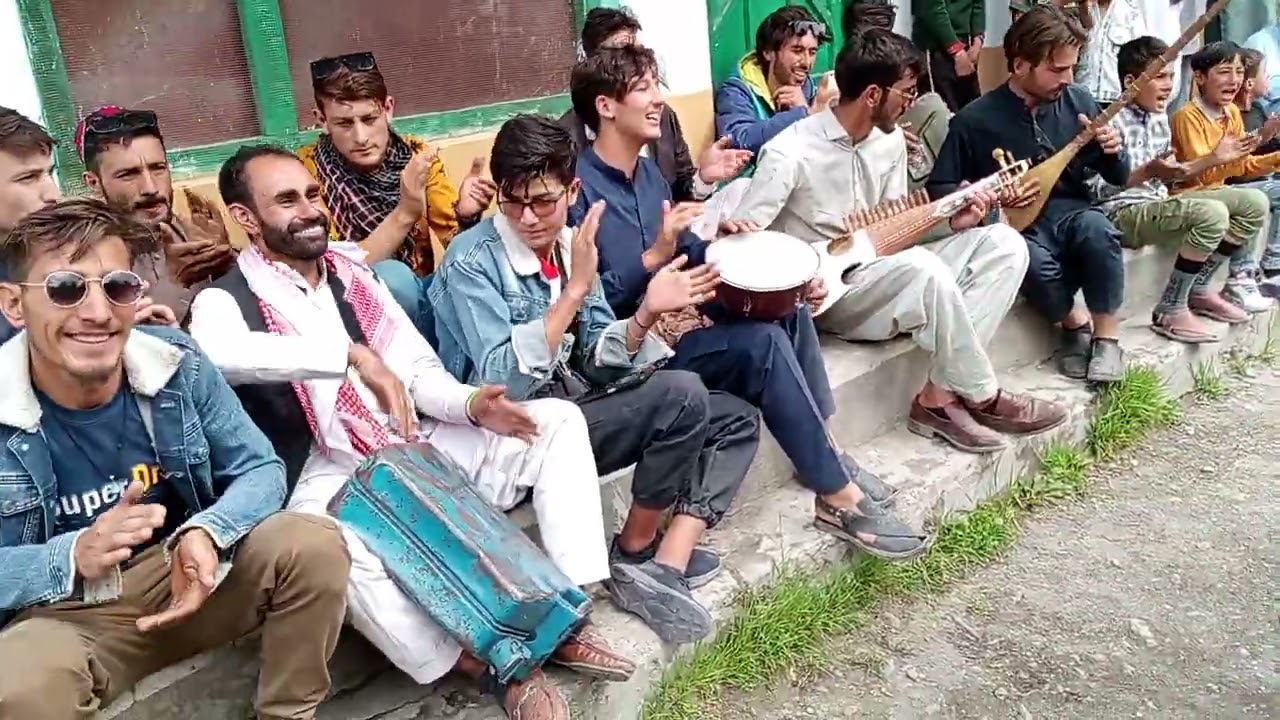 Hijran wisalo sar Achi lamhan newaritai performed by Niaz Aly