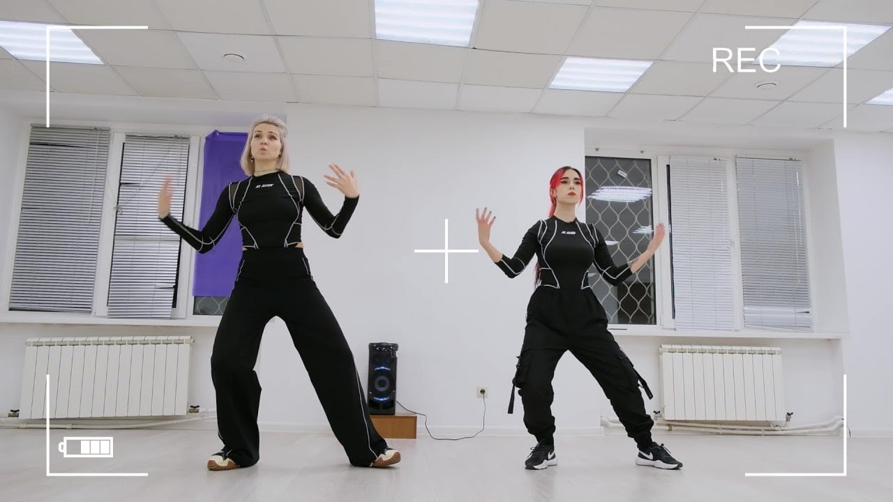 Индивидуальное занятие для Насти Tololommo | Stray Kids - Case 143