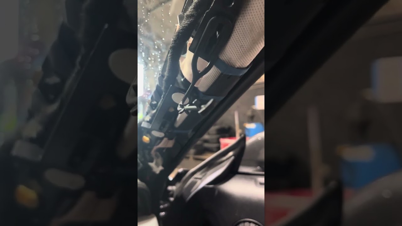 2017 Mustang water leaking inside