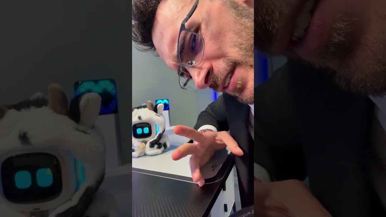 EMO Go Home Review 2026 | Il Robot AI pi&ugrave; Intelligente per Casa 🤖 Living AI Test Completo