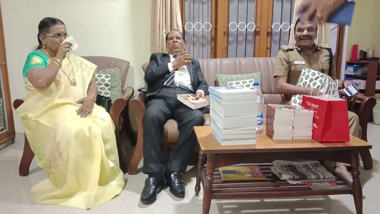001 உவப்பத் தலைக்கூடல்/ஏர்வாடி இராதாகிருஷ்ணன்/