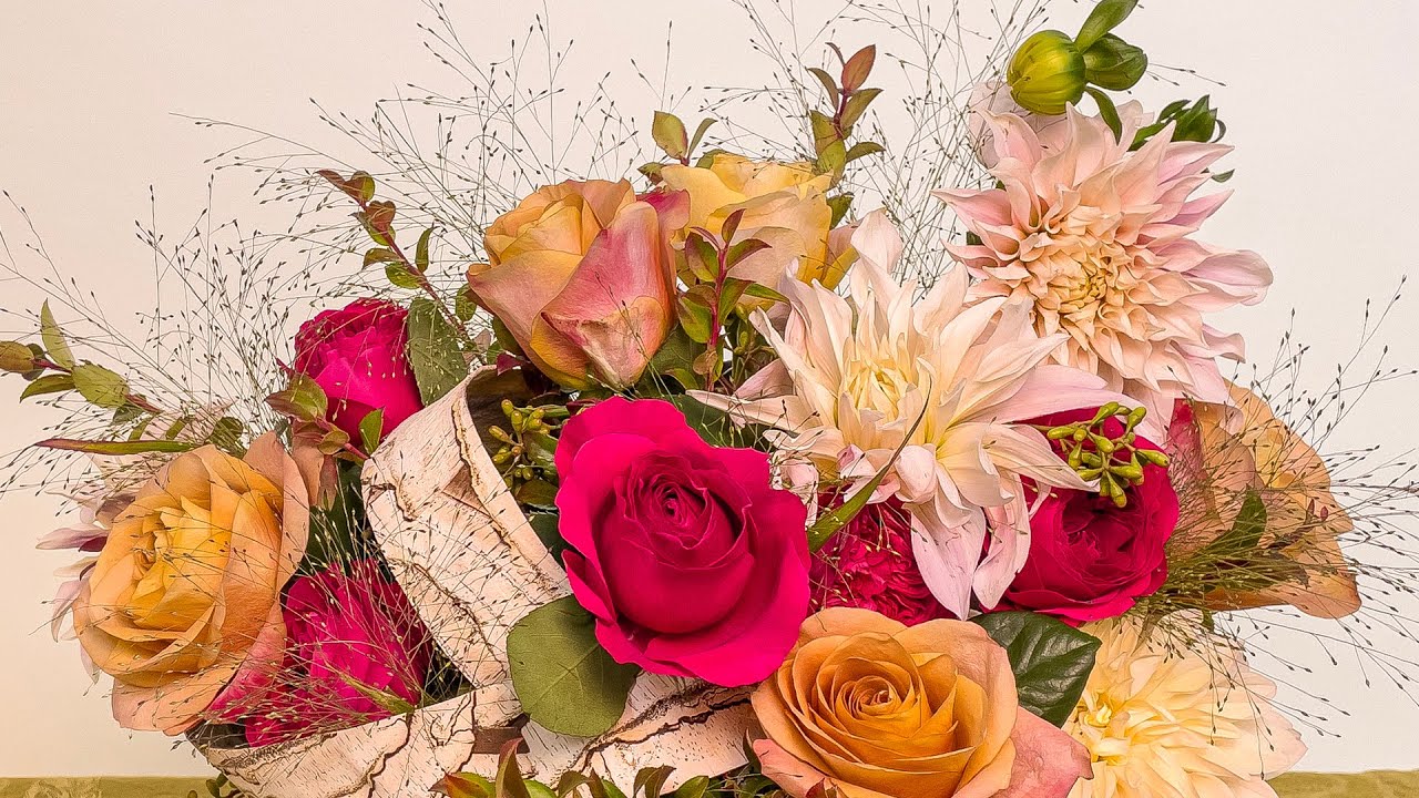 Learning Floral Design Online with Teacher Carolyn