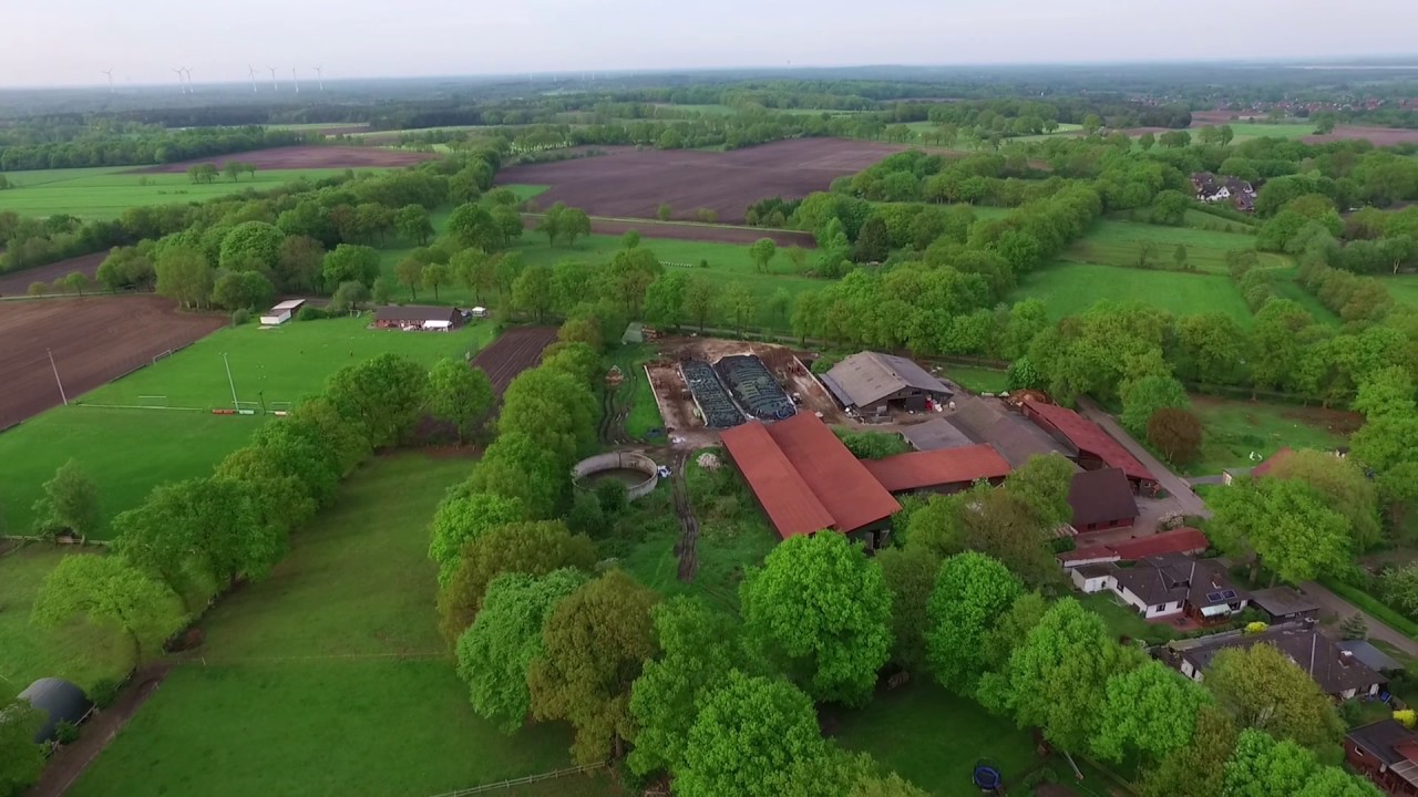 Flug &uuml;ber Frei&szlig;enb&uuml;ttel - Landkreis Osterholz -  Full HD