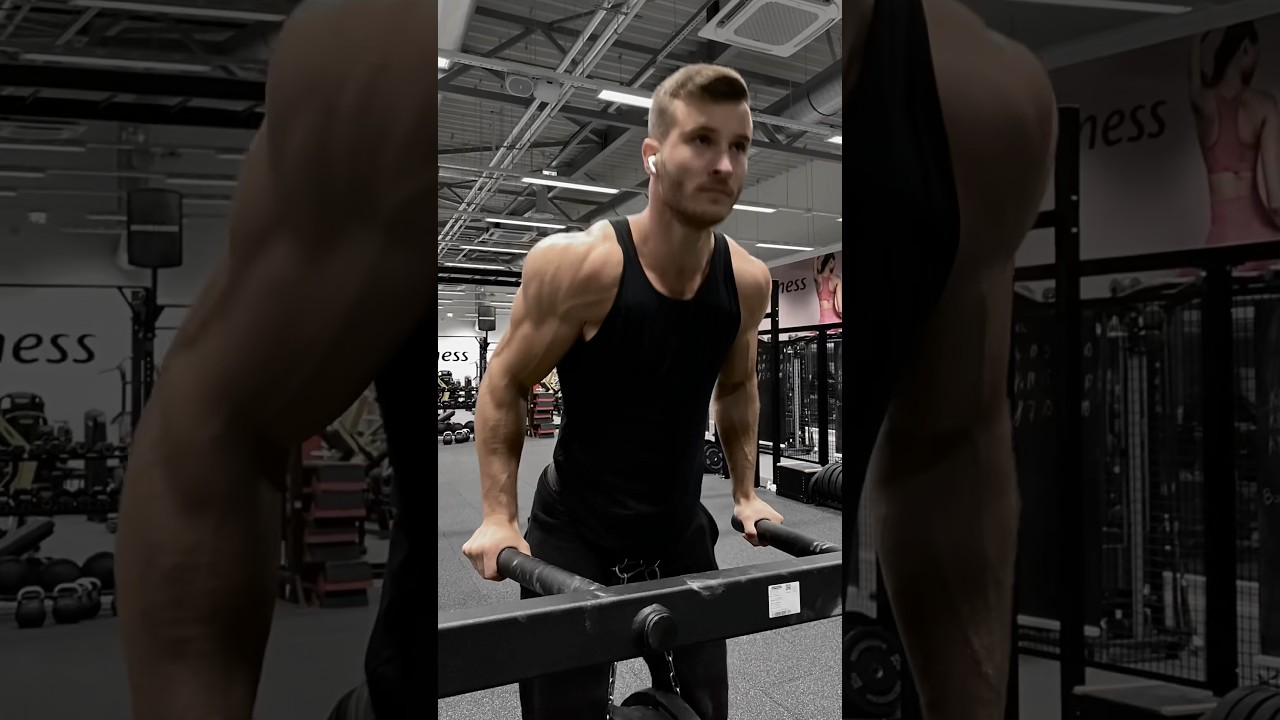 Bodyweight dips or 💀&hellip;..