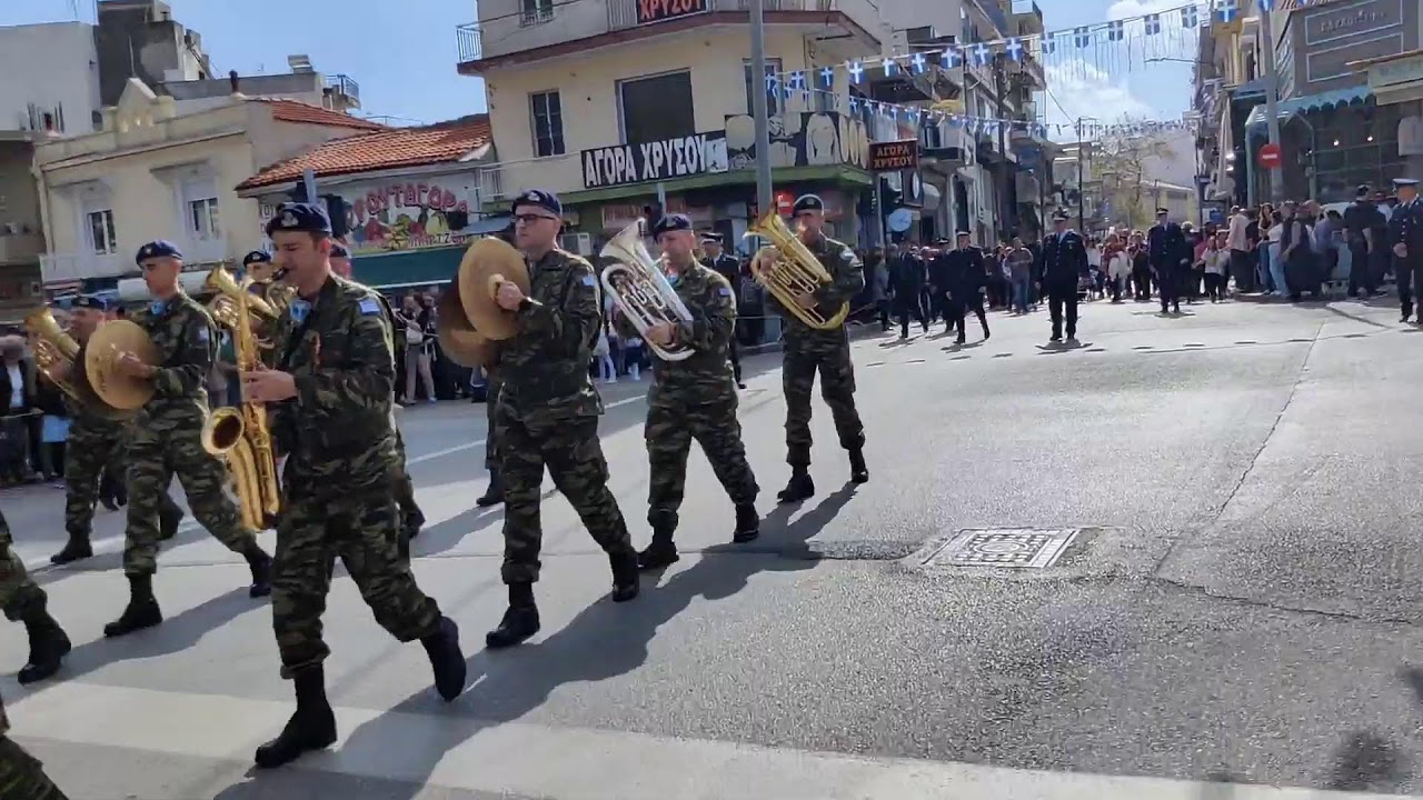 Η μεγάλη παρέλαση για την επέτειο της 28ης Οκτωβρίου στην Ξάνθη