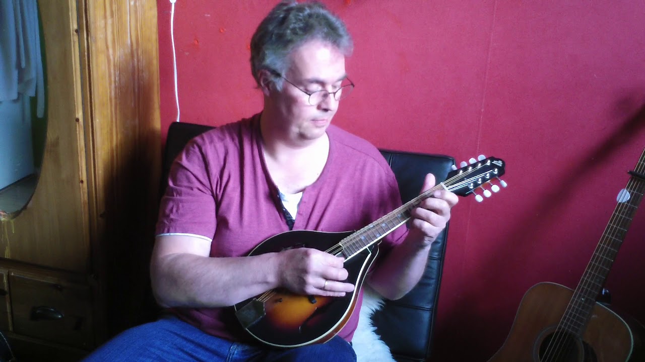 Cherokee Shuffle on a The Loar LM220 mandolin