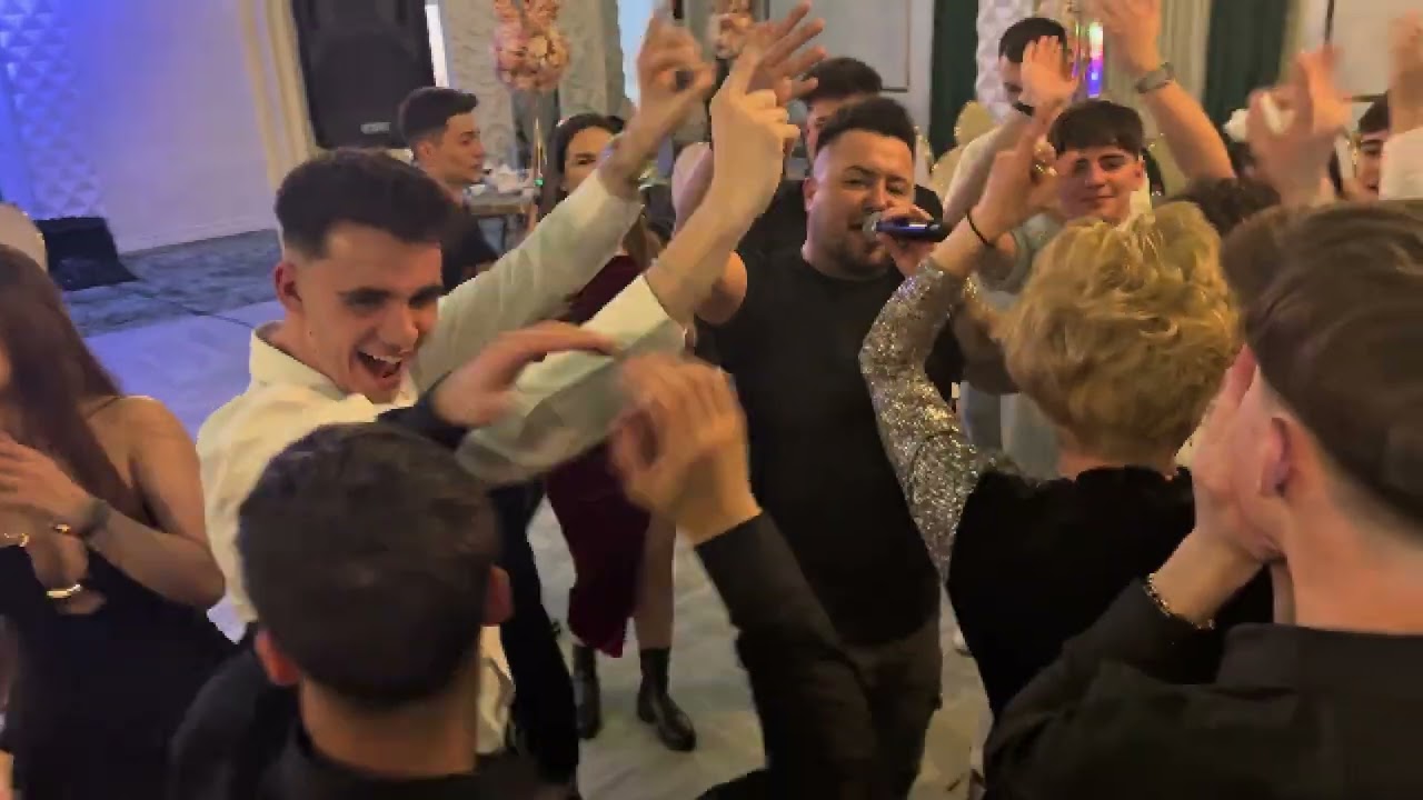 Liviu si Vox 🔞 LIVE majorat 2025 🔞 Cat sunt tanar si frumos 🔞cover