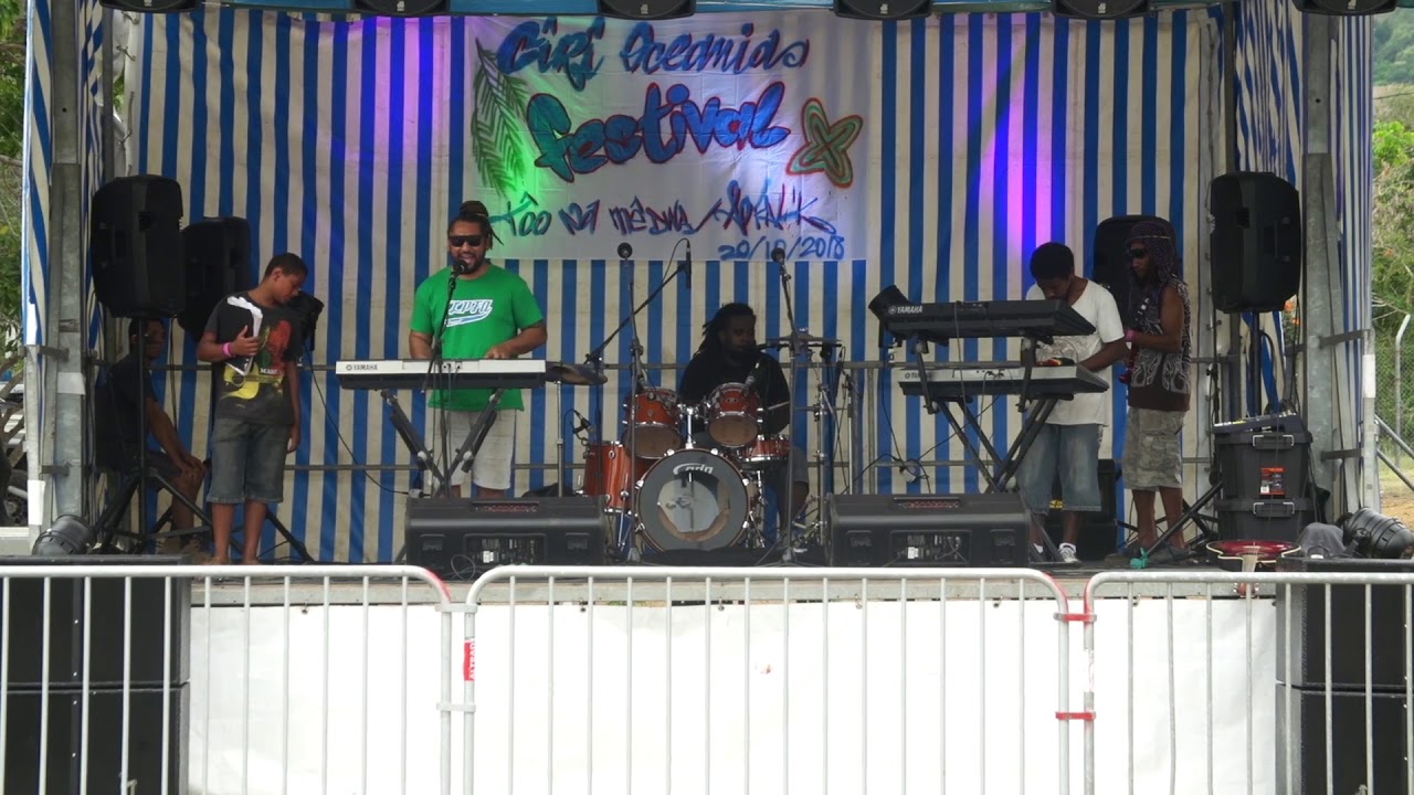 01 AOFAL'K